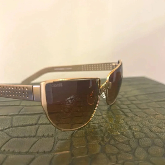 Chrishabana x Uglyworldwide GLVSS Hurtwork sunglasses .  RETIRED AND RARE main image 4